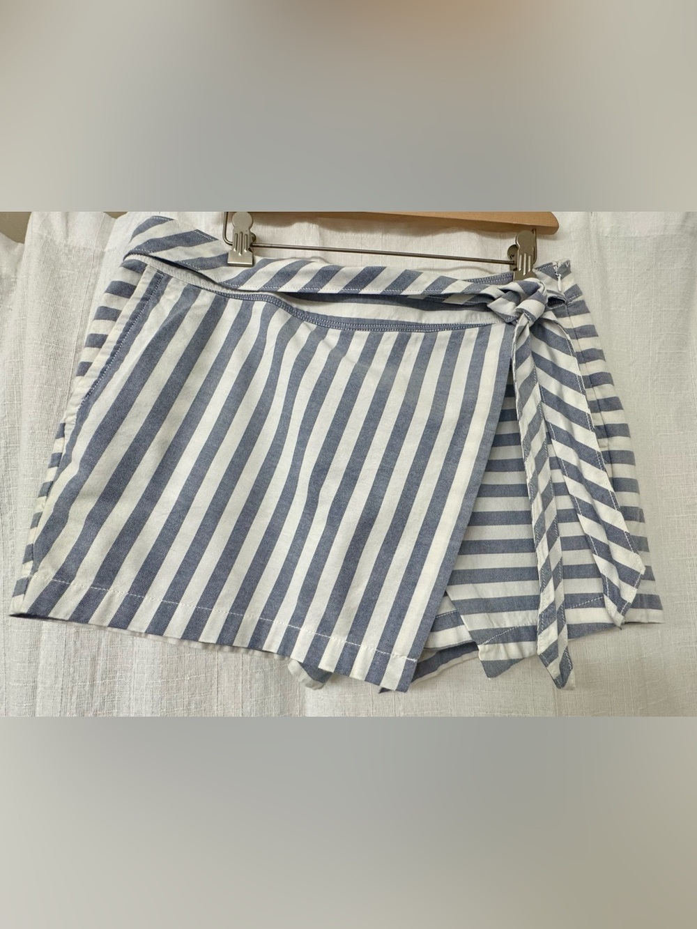 Vineyard Vines Blue and White Striped Wrap Skort